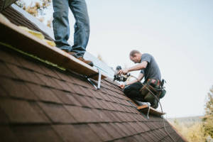 Local Roofers in Huron, IA